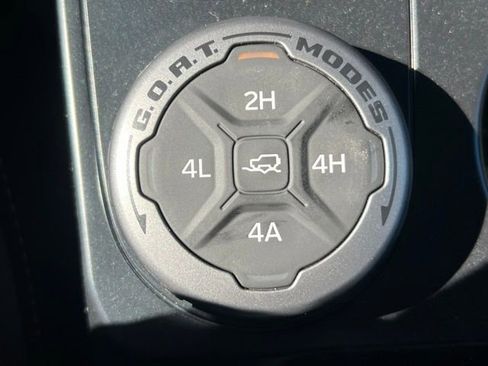 New 2025 Ford Bronco Badlands w/ Sasquatch Package image 8