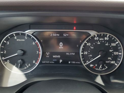 Used 2023 Nissan Rogue SV image 14