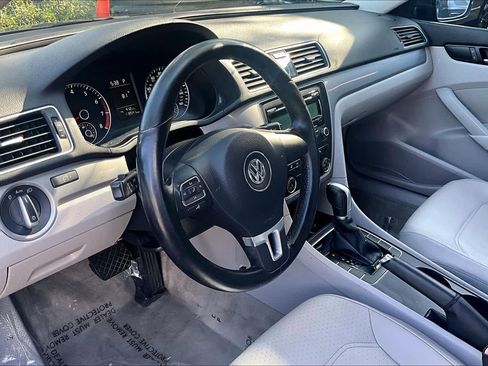Used 2015 Volkswagen Passat 1.8T Wolfsburg Edition FWD image 18