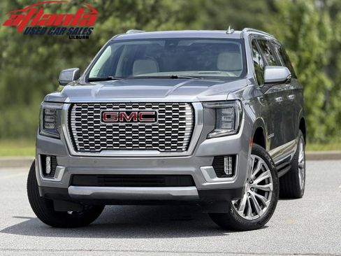 Used 2021 GMC Yukon XL Denali w/ Denali Ultimate Package AWD/4WD image 1