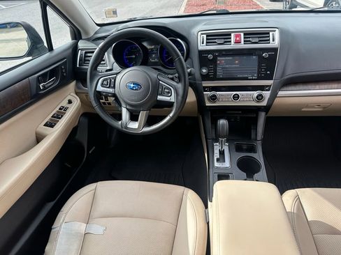 Used 2017 Subaru Outback 2.5i Limited w/ Popular Package #5 image 22