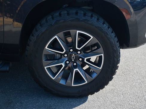 Used 2022 Chevrolet Tahoe Z71 image 8