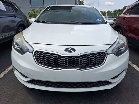 Used 2016 Kia Forte LX FWD image 2