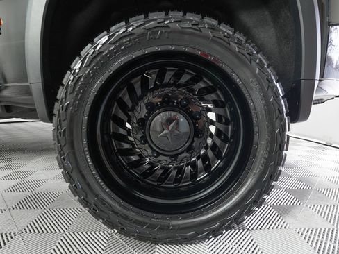 Used 2026 Chevrolet Silverado 3500 High Country w/ High Country Premium Package image 34