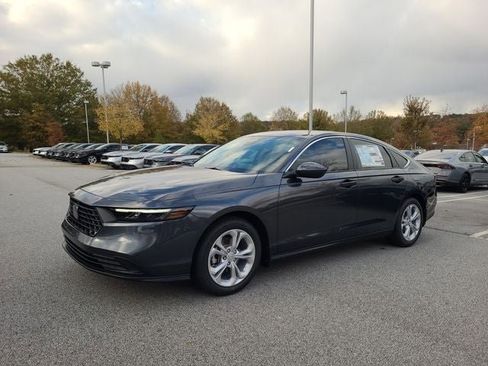 New 2025 Honda Accord LX image 3