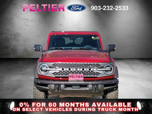 New 2025 Ford Bronco Badlands image 2