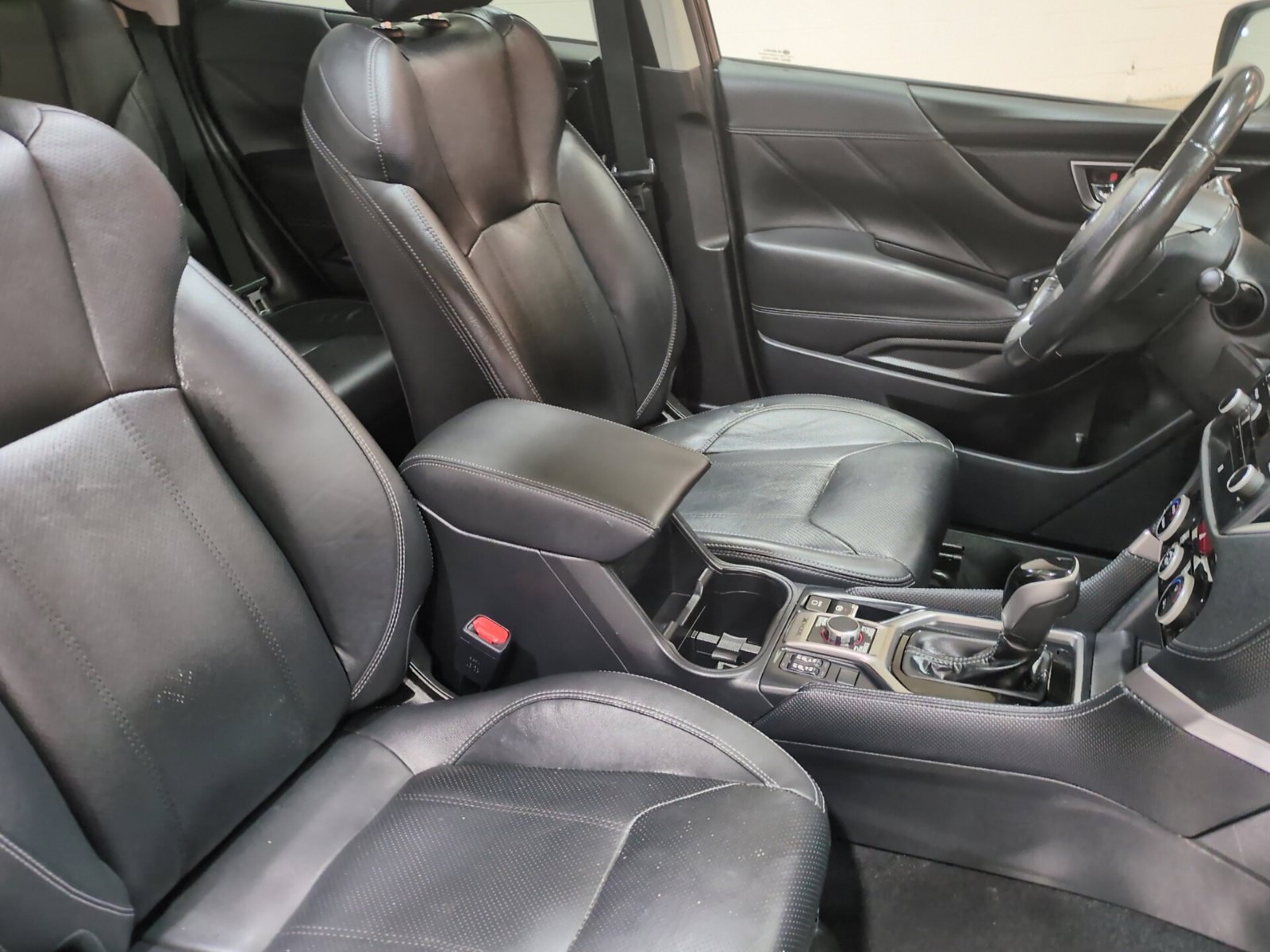Used 2019 Subaru Forester Limited AWD/4WD image 11