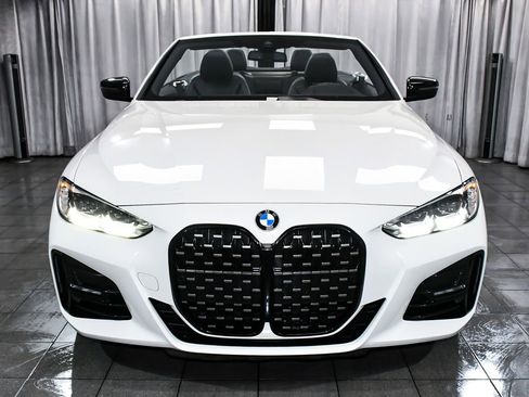 Used 2021 BMW 430i Convertible w/ M Sport Package RWD image 2