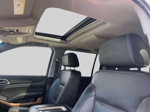 Used 2019 GMC Yukon XL Denali w/ Open Road Package AWD/4WD image 23
