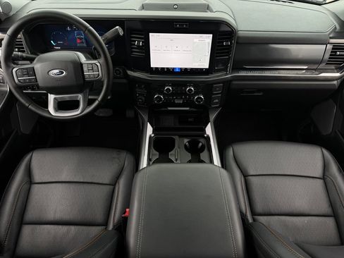 Used 2025 Ford F250 Lariat w/ Chrome Package AWD/4WD image 13