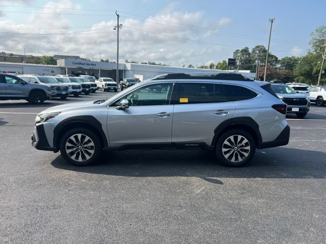 Used 2024 Subaru Outback Touring AWD/4WD image 48
