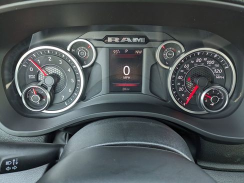 New 2026 RAM 1500 Express image 26