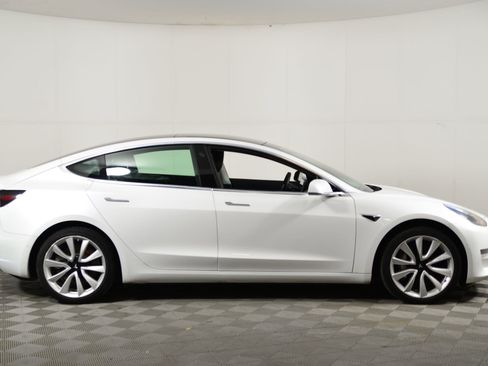 Used 2020 Tesla Model 3 Long Range image 7