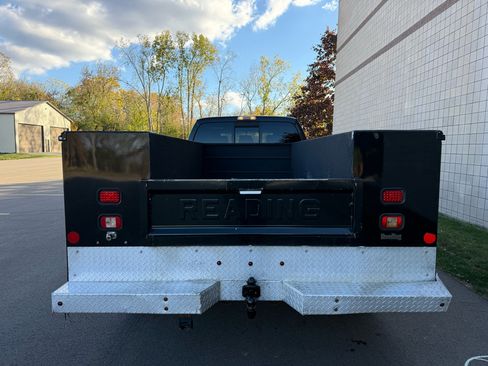 Used 2013 Ford F450 Lariat w/ Lariat Interior Pkg image 6