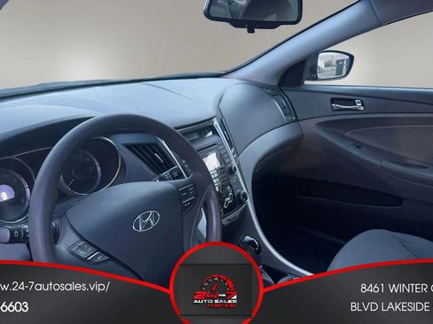 Used 2013 Hyundai Sonata GLS w/ Popular Equipment Pkg FWD image 10