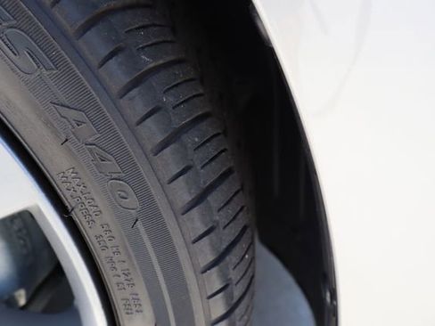 Used 2025 MAZDA MAZDA3 s FWD image 48