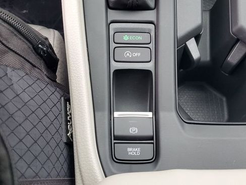 New 2025 Honda Accord SE image 36