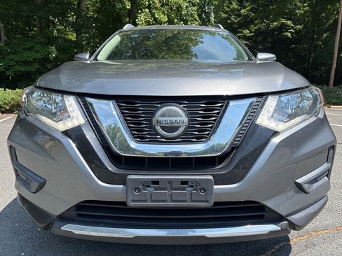 Used 2020 Nissan Rogue SV AWD/4WD image 8