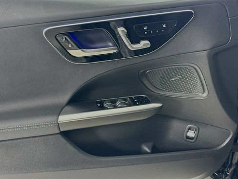 Certified 2026 Mercedes-Benz C 300 Sedan image 18