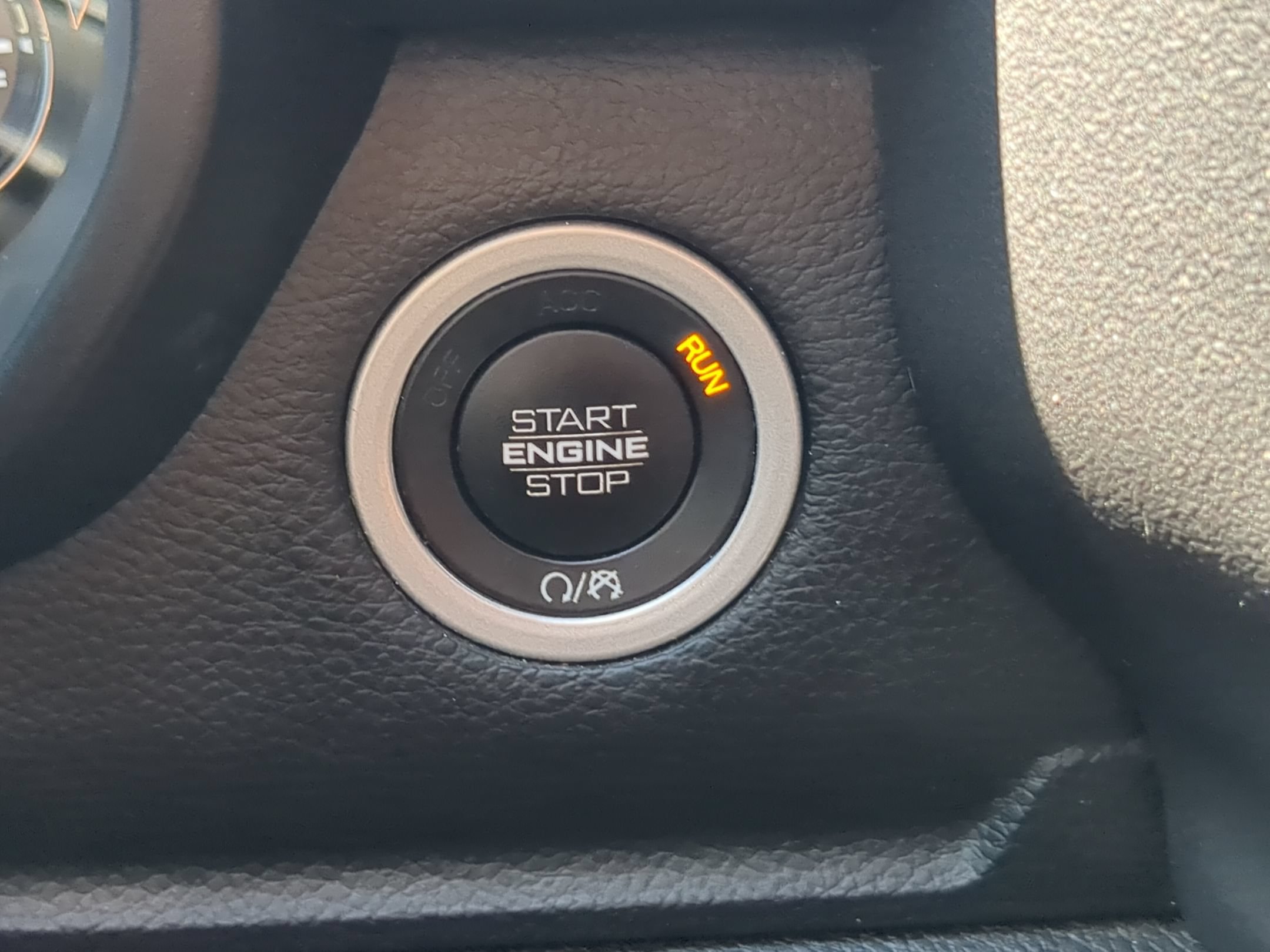 Used 2020 RAM 1500 Rebel AWD/4WD image 19