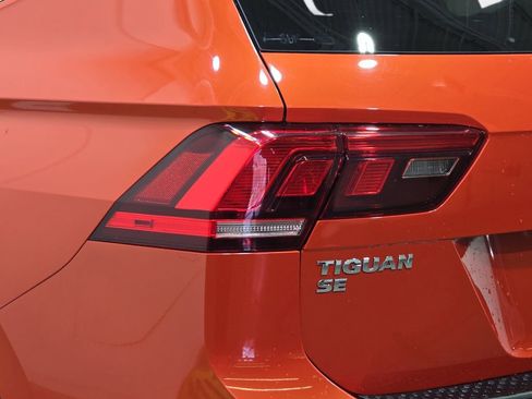 Used 2019 Volkswagen Tiguan SE image 35