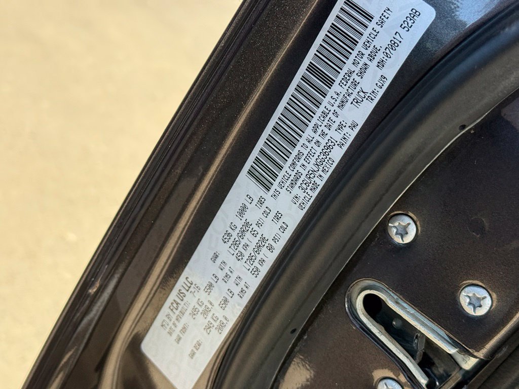 Used 2016 RAM 2500 Laramie w/ Sport Appearance Group AWD/4WD image 11