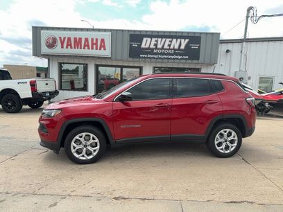 Used 2025 Jeep Compass Latitude