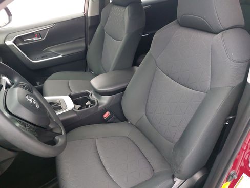 Used 2019 Toyota RAV4 XLE w/ All Weather Liner Package AWD/4WD image 5