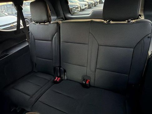 New 2026 Chevrolet Suburban LT w/ Comfort Package RWD image 19