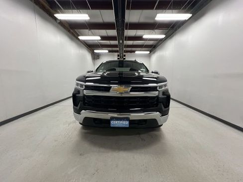 Certified 2024 Chevrolet Silverado 1500 LT w/ Z71 Off-Road Package image 3
