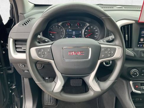 Used 2024 GMC Terrain SLE AWD/4WD image 18