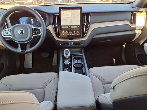 New 2026 Volvo XC60 B5 Plus w/ Protection Package Premier image 11