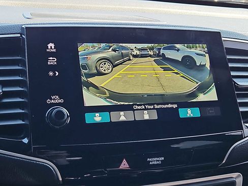 Used 2025 Honda Passport Black Edition image 20