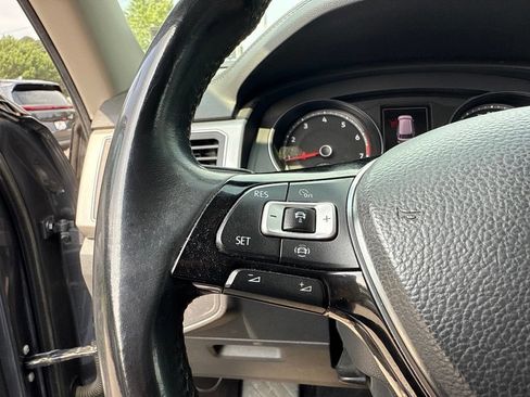 Used 2019 Volkswagen Atlas SE FWD image 9