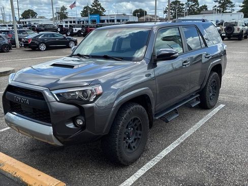 Used 2023 Toyota 4Runner TRD Off-Road Premium w/ Moonroof Package AWD/4WD image 1