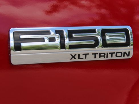 Used 2004 Ford F150 XLT AWD/4WD image 25