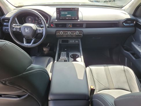 Used 2023 Honda Pilot EX-L image 17