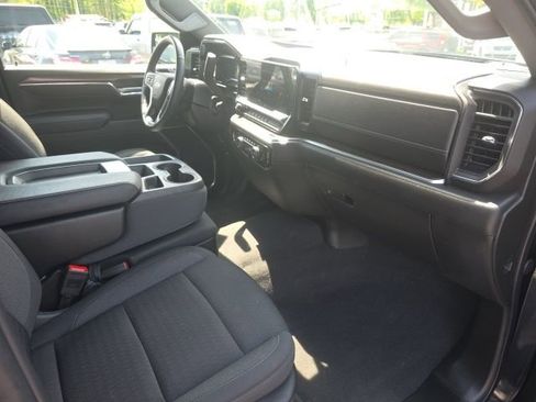 Used 2023 Chevrolet Silverado 1500 LT image 14