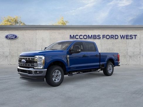New 2026 Ford F250 XLT w/ FX4 Off-Road Package AWD/4WD image 4