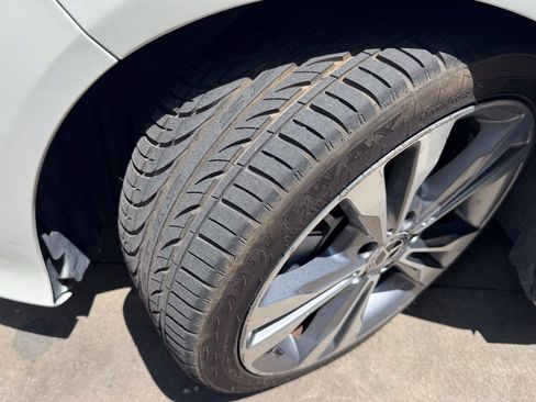Used 2015 Mercedes-Benz CLA 250 4MATIC image 21