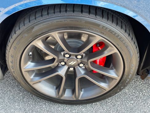 Used 2021 Dodge Challenger R/T Scat Pack RWD image 8