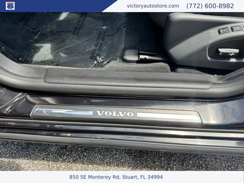 Used 2018 Volvo S60 T5 Dynamic w/ Vision Package FWD image 25