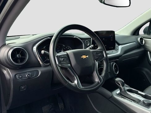 Used 2023 Chevrolet Blazer LT image 6