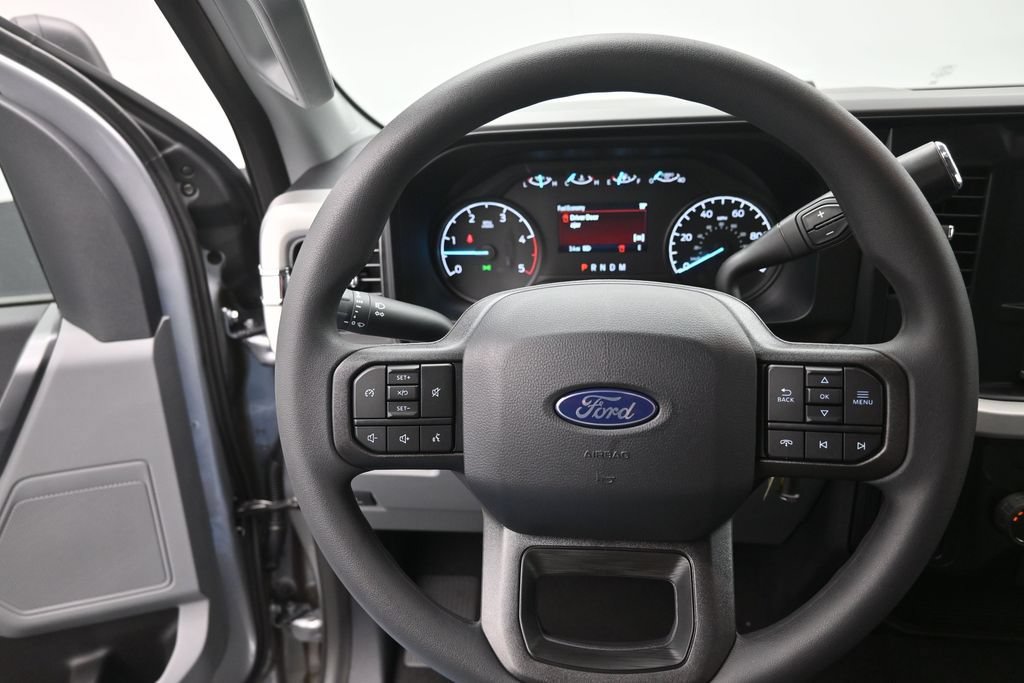 New 2027 Ford F250 XL w/ Tremor Off-Road Package AWD/4WD image 3