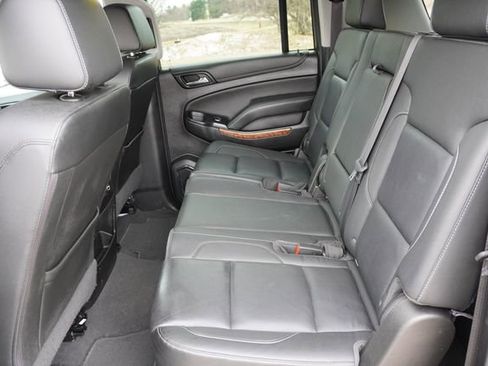 Used 2020 Chevrolet Suburban Premier w/ Max Trailering Package AWD/4WD image 18