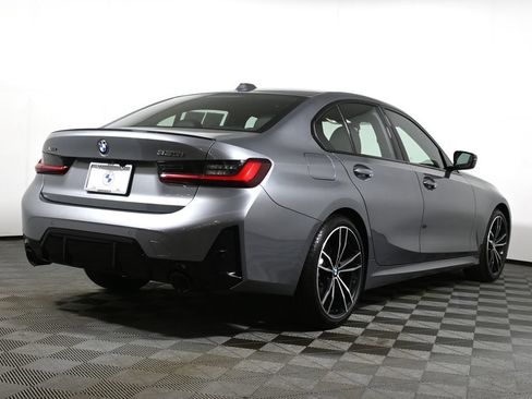 Used 2023 BMW 330i xDrive Sedan w/ M Sport Package AWD/4WD image 7
