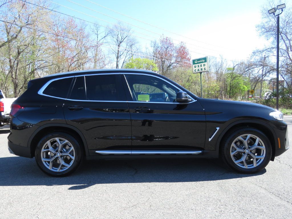 Used 2022 BMW X3 xDrive30i AWD/4WD image 4
