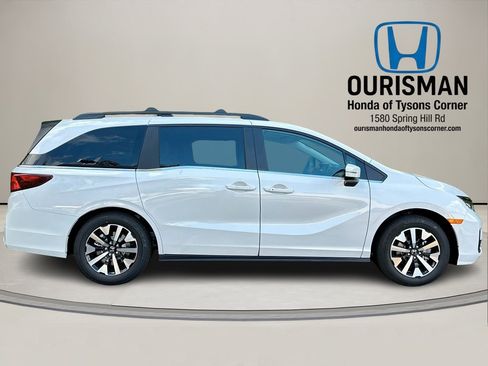New 2026 Honda Odyssey EX-L image 2