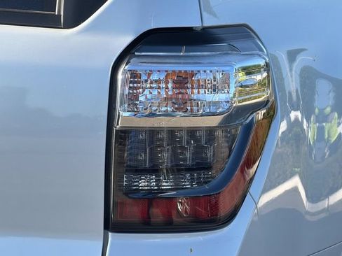 Used 2024 Toyota 4Runner Limited AWD/4WD image 30