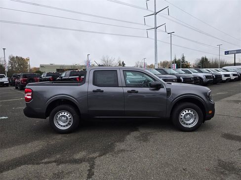 New 2025 Ford Maverick XL w/ 4K Tow Package image 4